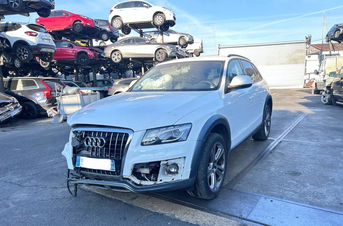 Capot Audi Q5 (8RB) 3.0 tdi quattro (2008-2017) occasion — photo 4