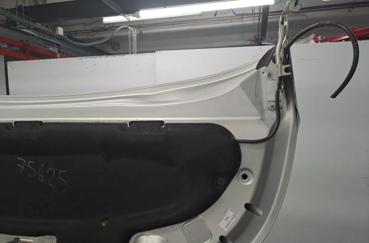 Capot CITROEN C3 PICASSO PHASE 1 occasion — photo 3
