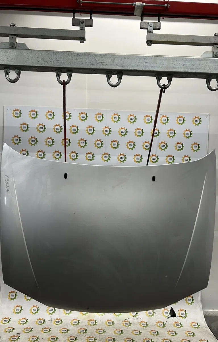 Capot FORD FIESTA 4 PHASE 2 occasion — photo 2