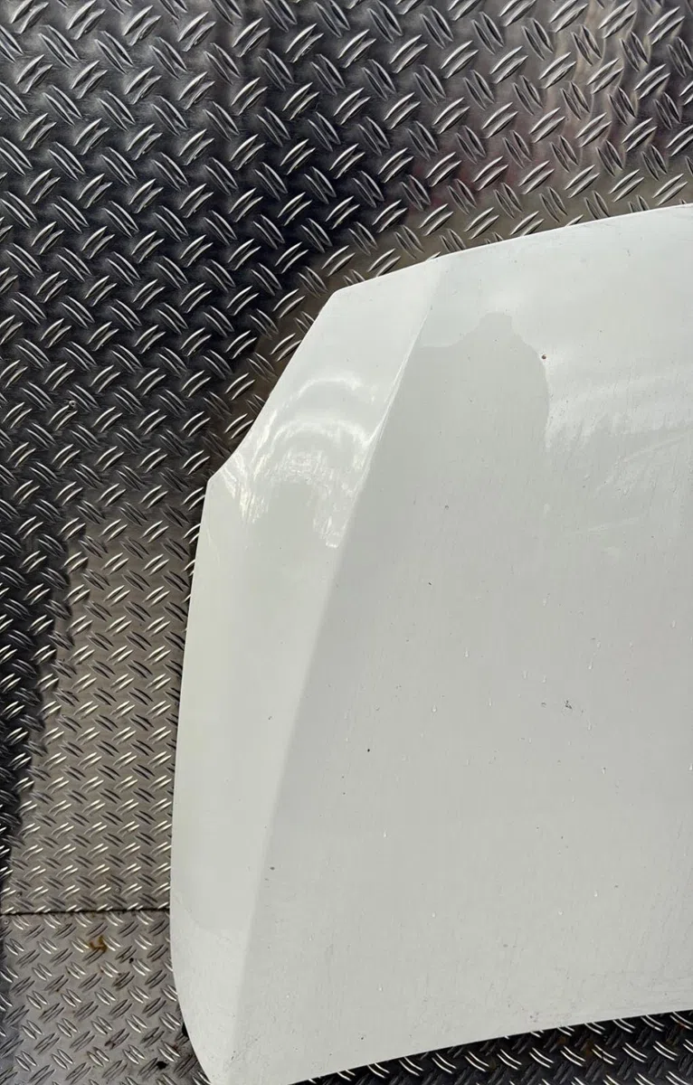 Capot Mercedes-benz CLASSE A (W176) A 200 cdi - d (176.008) (2014-2018) occasion — photo 2