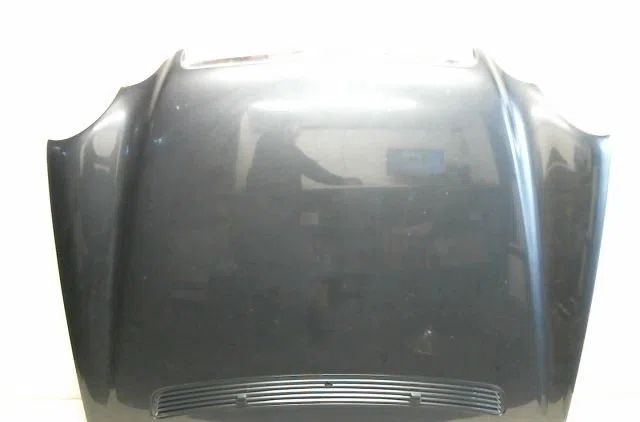 Capot Mercedes-benz CLASSE C Coupe Sport (CL203) C 220 cdi (203.708) (2004-2008) 3 portes occasion