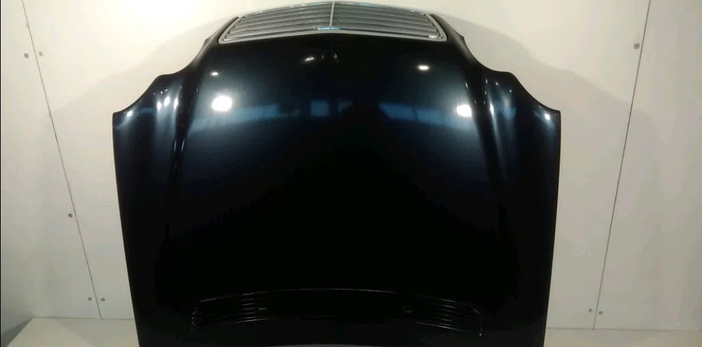 Capot Mercedes-benz CLASSE C (W203) C 240 (203.061) (2000-2007) occasion — photo 2