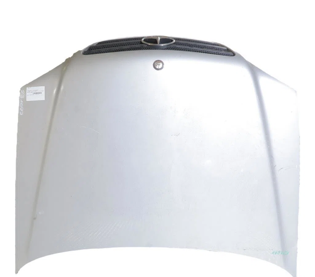 Capot Mercedes-benz CLASSE M (W163) Ml 270 cdi (163.113) (1999-2005) occasion — photo 2
