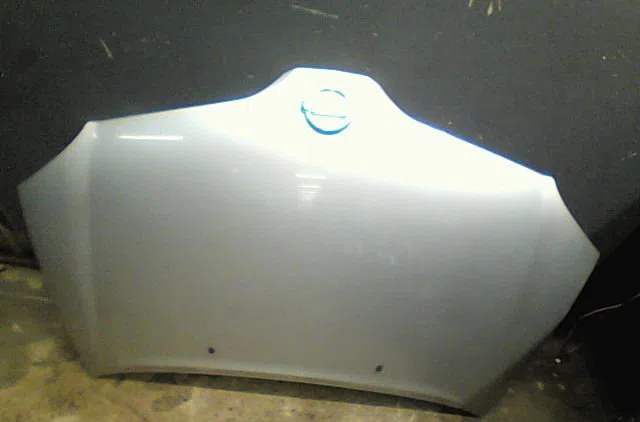 Capot NISSAN ALMERA 2004 occasion