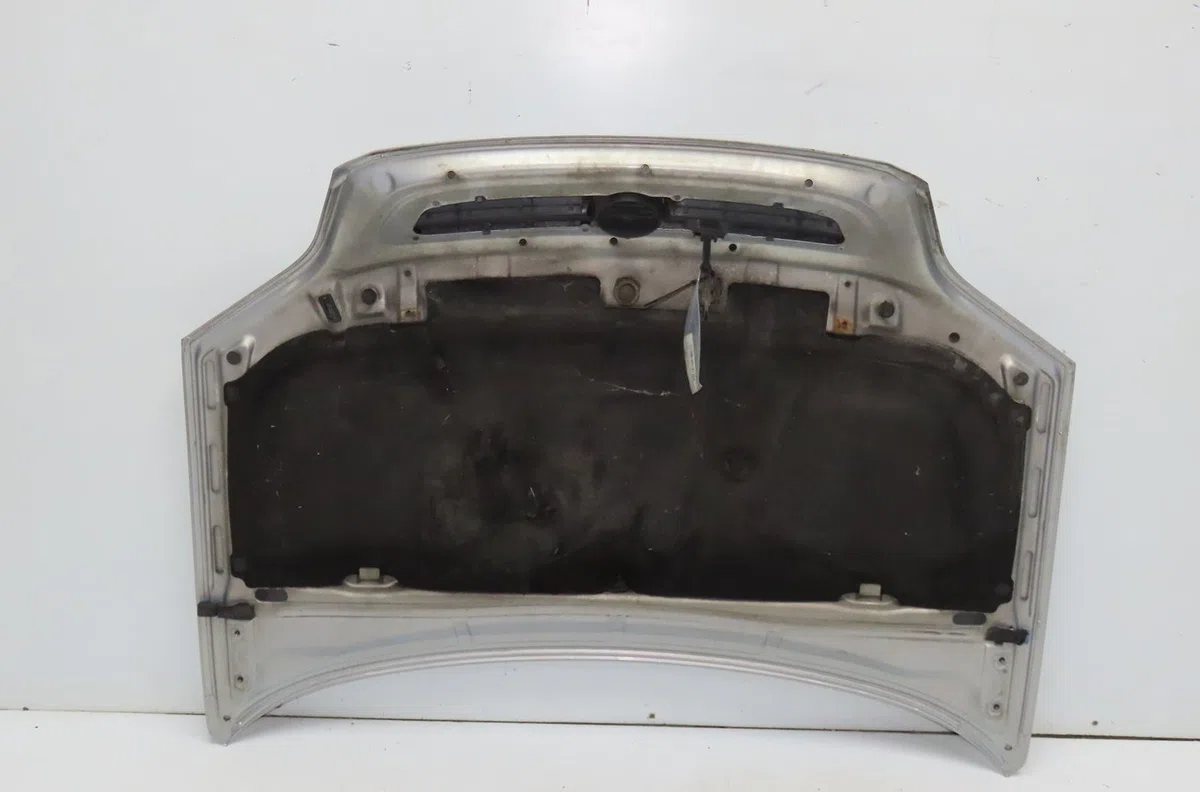 Capot Opel ZAFIRA A Monospace (T98) 2.0 di 16v (f75) (1999-2005) 5 portes occasion — photo 2