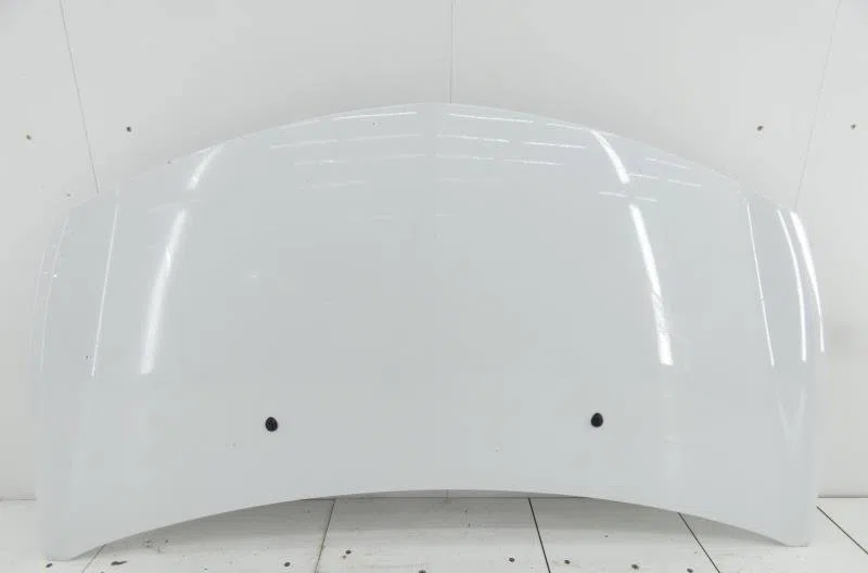Capot RENAULT CLIO 3 PHASE 1 occasion — photo 2