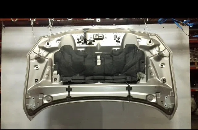 Capot Renault FLUENCE (L3_) 1.5 dci (l30a) (2010) occasion — photo 2