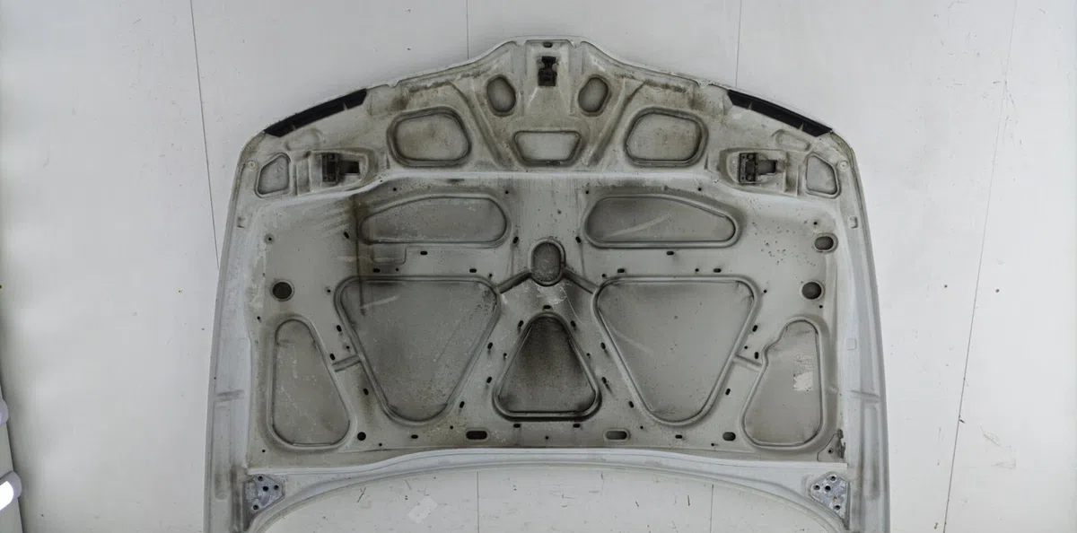 Capot RENAULT LAGUNA 1 PHASE 1 occasion — photo 2