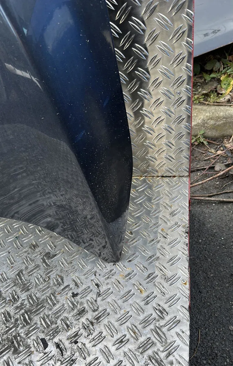 Capot RENAULT MEGANE 3 PHASE 1 BREAK occasion — photo 3