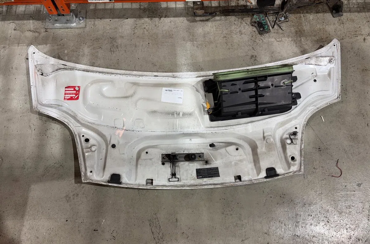 Capot RENAULT TRAFIC 2 PHASE 2 occasion — photo 2