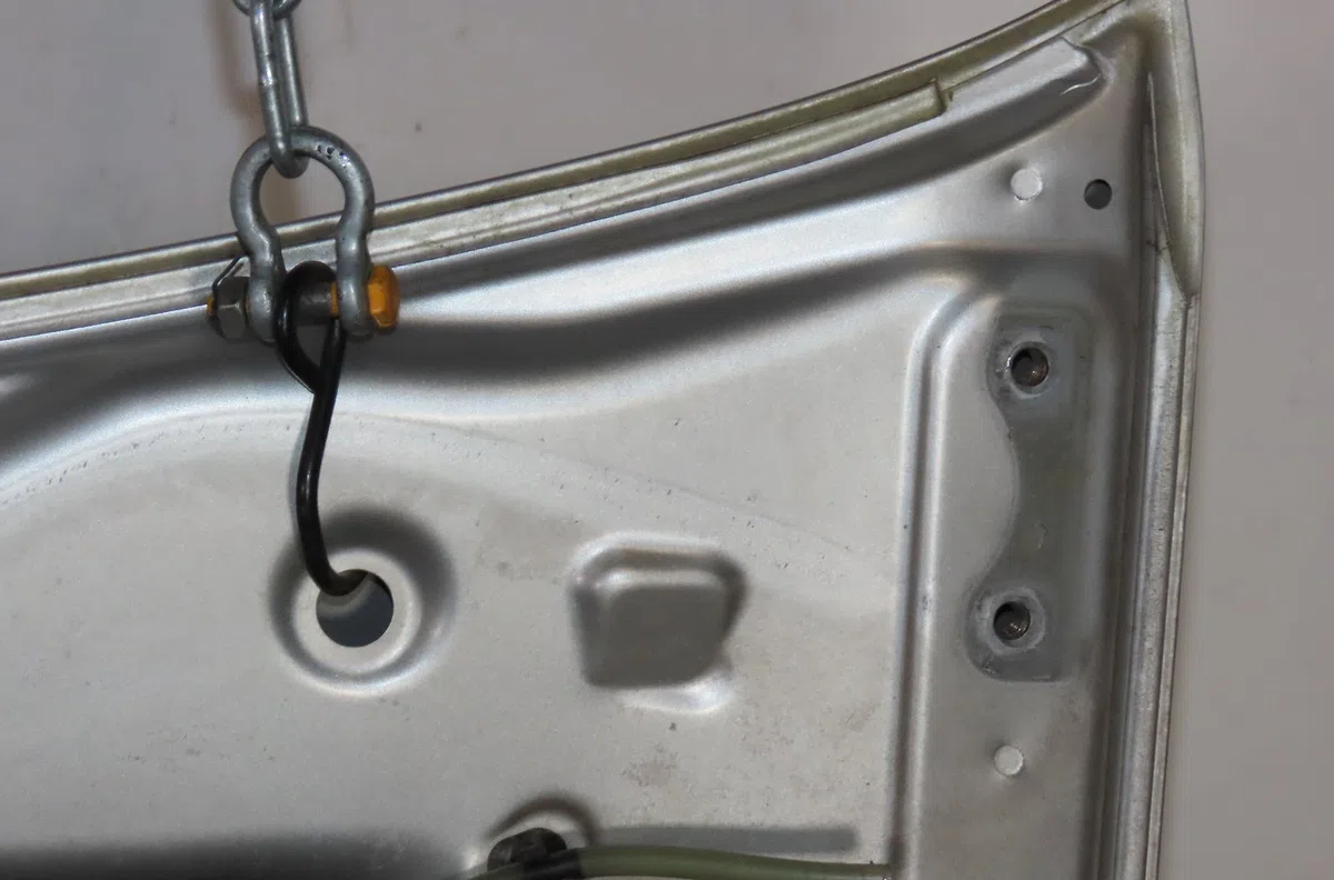 Capot Toyota COROLLA Verso (ZER_, ZZE12_, R1_) 1.8 (znr11_) (2004-2009) occasion — photo 2