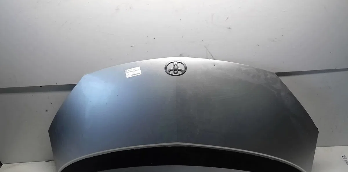 Capot Toyota PREVIA II (_R3_) 2.0 d-4d (clr30_) (2001-2006) occasion — photo 2