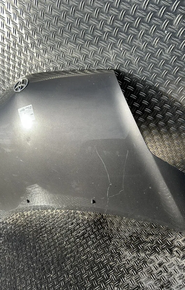 Capot Toyota PRIUS Liftback (_W2_) 1.5 hybrid (nhw20_) (2003-2009) occasion — photo 3