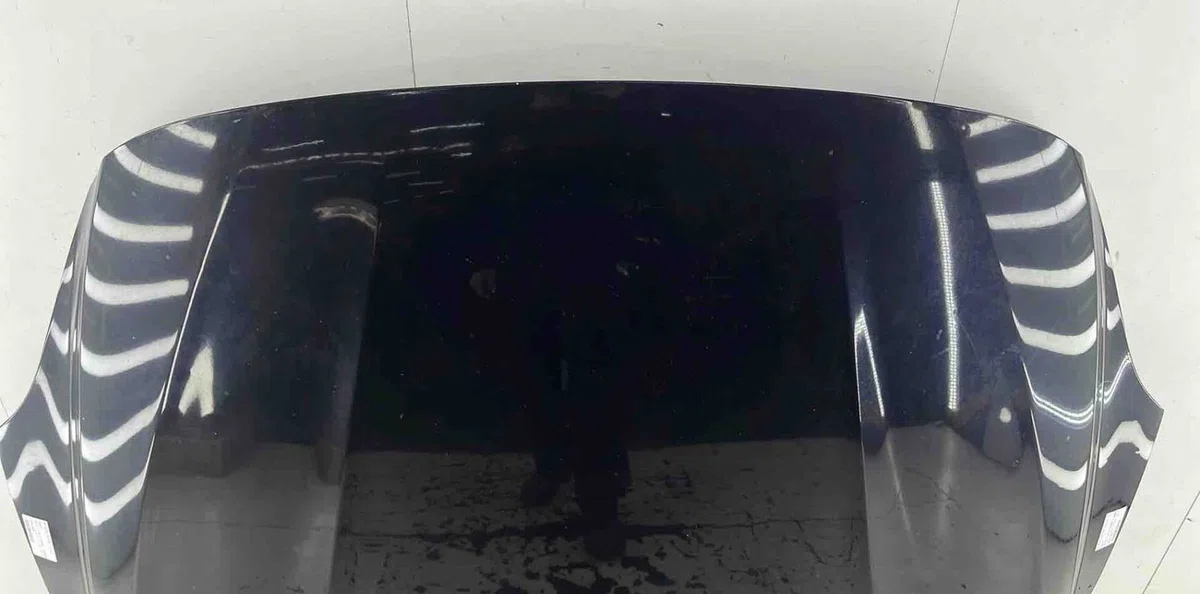 Capot VOLVO V 40 2 PHASE 1 BREAK occasion — photo 4