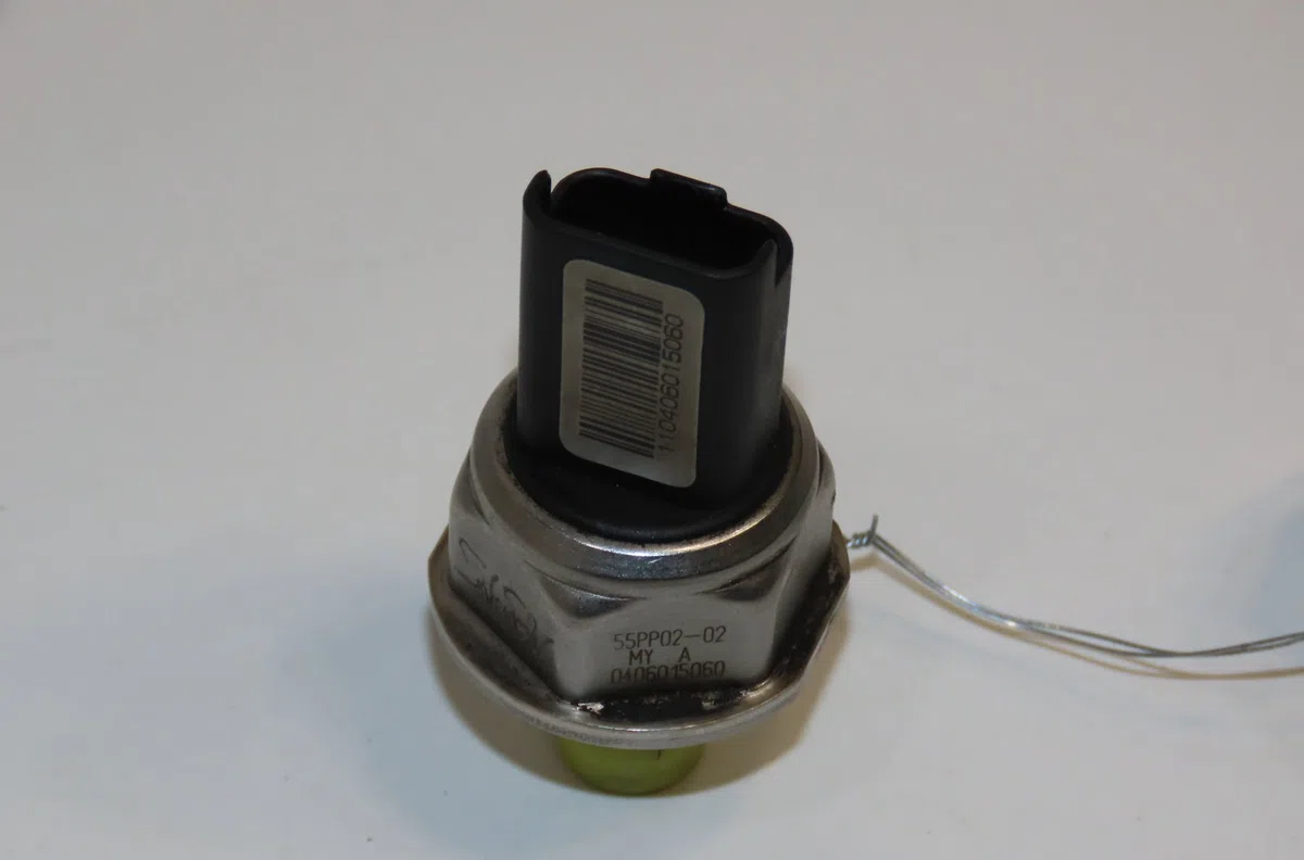 Capteur pression rampe  Citroen XSARA (N1) 2.0 hdi 90 (1999-2005) occasion — photo 2