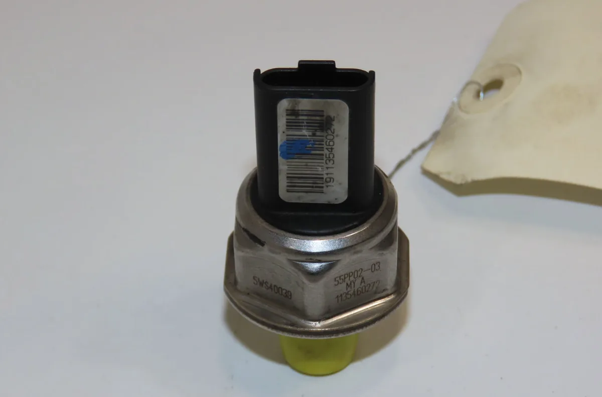 Capteur pression rampe Nissan QASHQAI - QASHQAI 2 I (J10, NJ10, JJ10E) 1.5 dci (2010-2013) 5 portes occasion