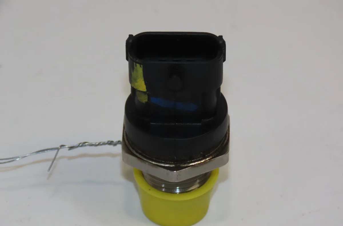Capteur pression rampe Nissan QASHQAI - QASHQAI 2 I (J10, NJ10, JJ10E) 1.6 dci (2011-2013) 5 portes occasion