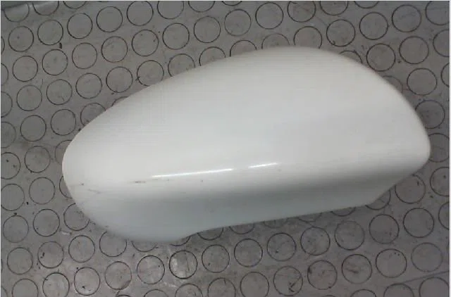 Carenage retroviseur ext d Nissan QASHQAI - QASHQAI 2 I (J10, NJ10, JJ10E) 1.5 dci (2010-2013) 5 portes occasion — photo 2