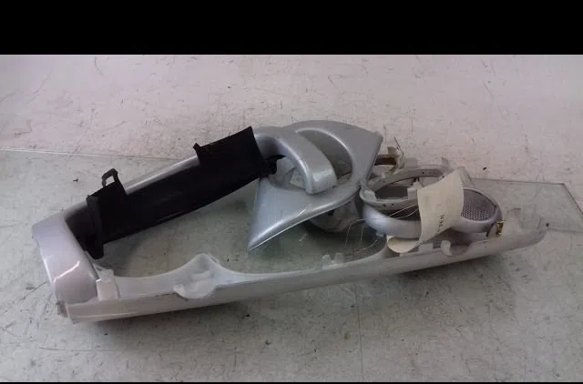 Casquette supérieure tableau de bord Mini MINI (R50, R53) Cooper (2001-2006) 3 portes occasion — photo 2