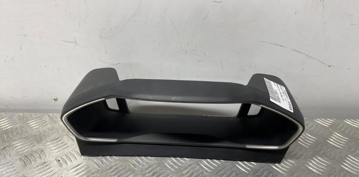 Casquette supérieure tableau de bord PEUGEOT 208 2 occasion — photo 3