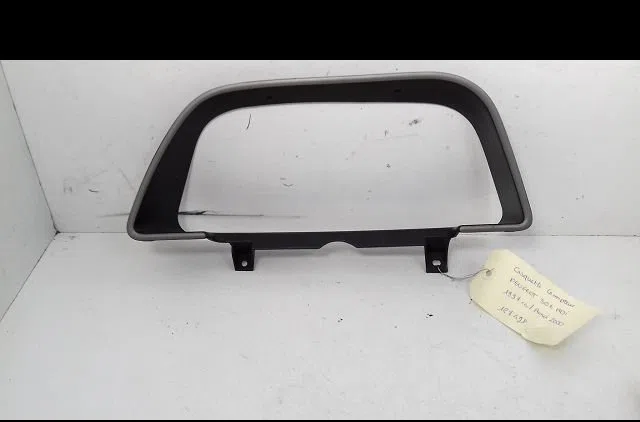 Casquette supérieure tableau de bord Peugeot 306 3-5 portes (7A, 7C, N3, N5) 2.0 hdi 90 (1999-2002) occasion — photo 3