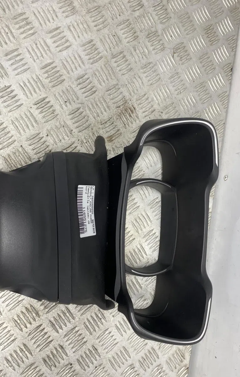Casquette supérieure tableau de bord RENAULT KADJAR PHASE 1 occasion — photo 4