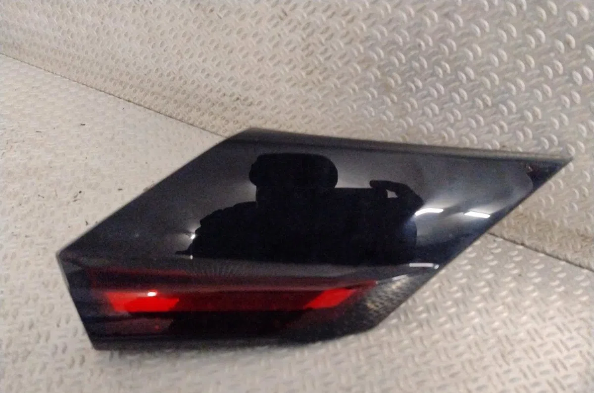 Catadioptre ard Citroen C4 III (BA_, BB_, BC_) 1.2 puretech 130 (bahnsa, bahnsb) (2020) occasion — photo 3