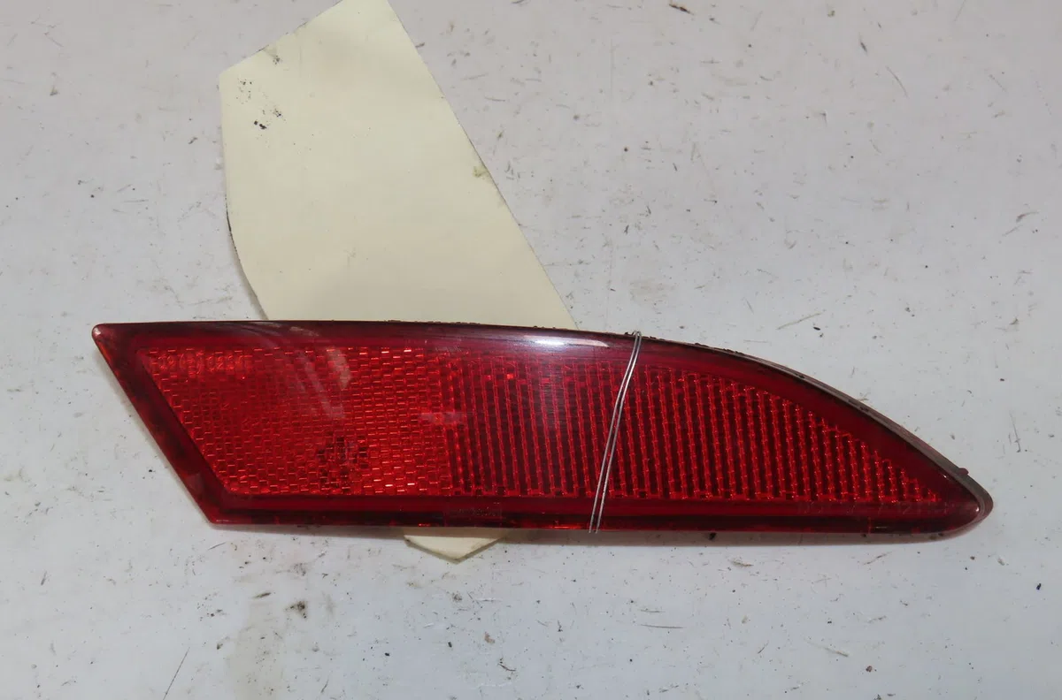 Catadioptre ard Ford FOCUS III 1.6 tdci (2010-2017) occasion