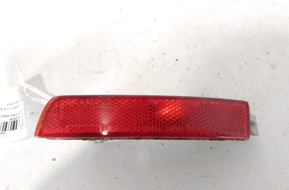 Catadioptre ard Nissan JUKE (F15) 1.5 dci (2010) 5 portes occasion — photo 2