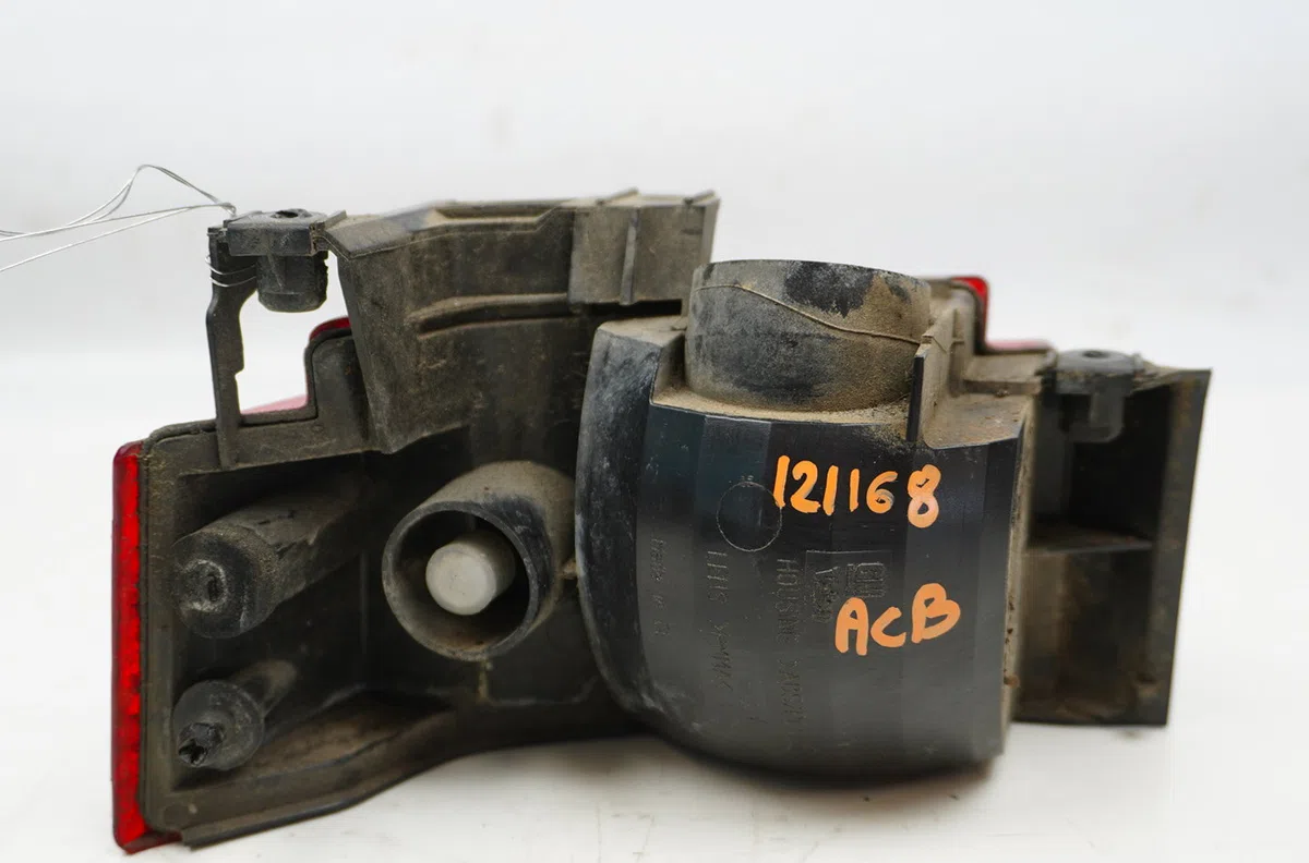 Catadioptre ard Opel MERIVA A Monospace (X03) 1.6 (e75) (2003-2010) 5 portes occasion — photo 4