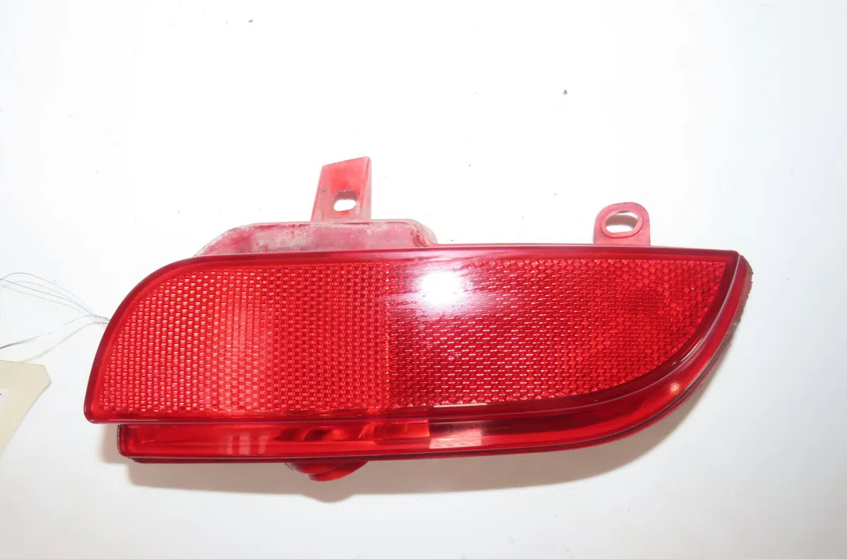 Catadioptre ard Peugeot 206 (2L_, 2M_) 1.1 (2009-2013) occasion — photo 2