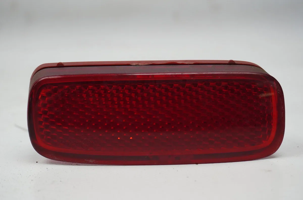 Catadioptre ard Peugeot 206 3-5 portes (2A-C) 1.4 i (1998-2012) 3 portes occasion — photo 2