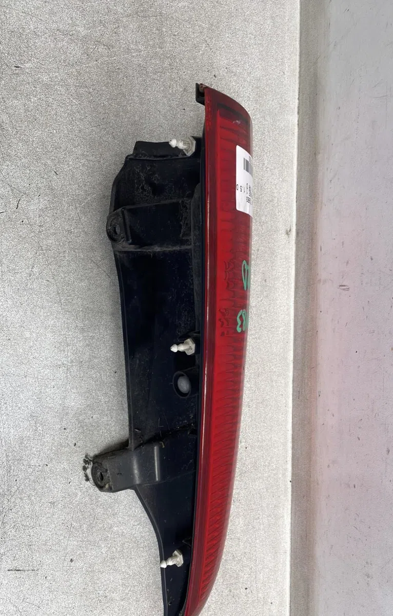 Catadioptre ard RENAULT KANGOO 2 PHASE 1 occasion — photo 4