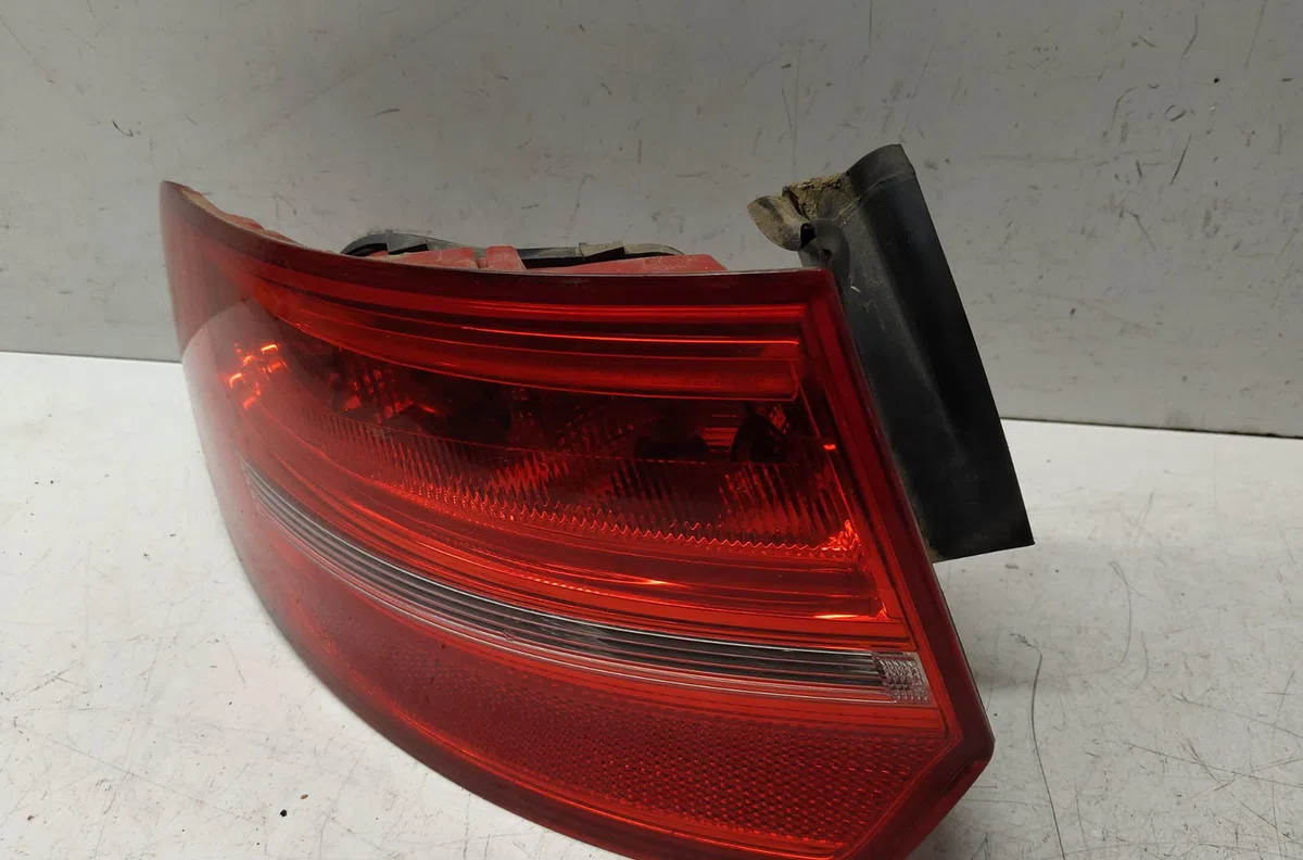 Catadioptre arg AUDI A3 II occasion — photo 3