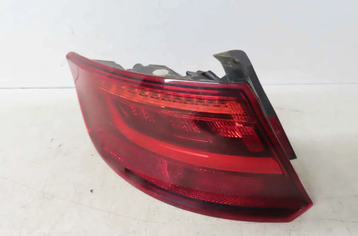 Catadioptre arg AUDI A3 III occasion