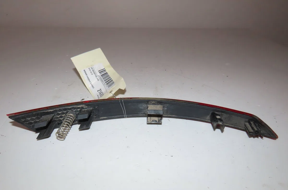 Catadioptre arg Audi A4 B9 (8W2, 8WC) 1.4 tfsi (2015-2019) occasion