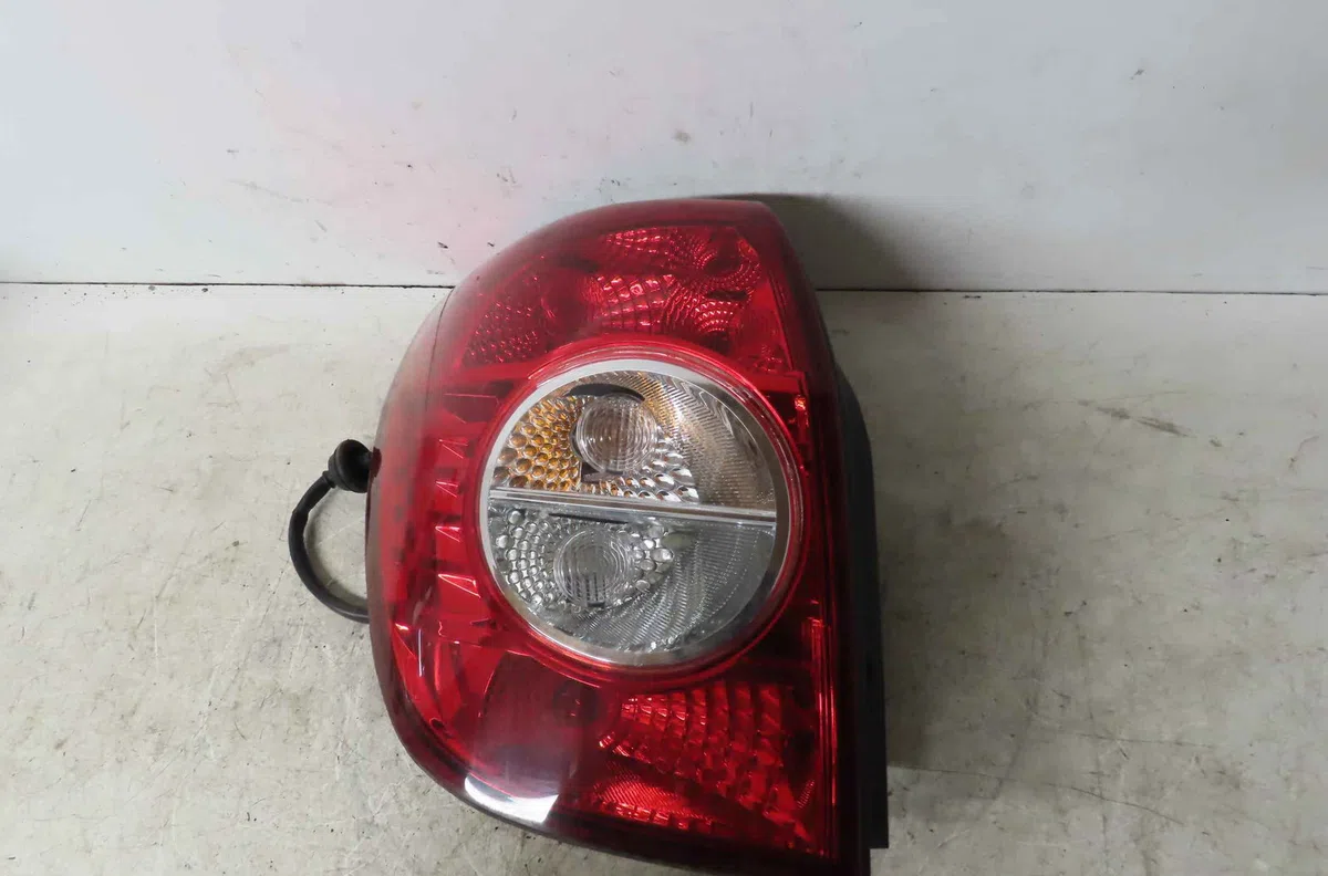 Catadioptre arg CHEVROLET CAPTIVA occasion — photo 2