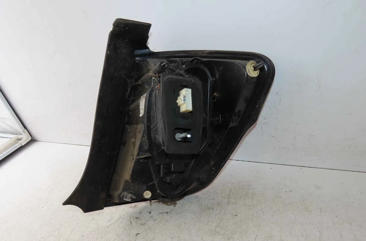 Catadioptre arg CITROEN C3 II occasion — photo 2