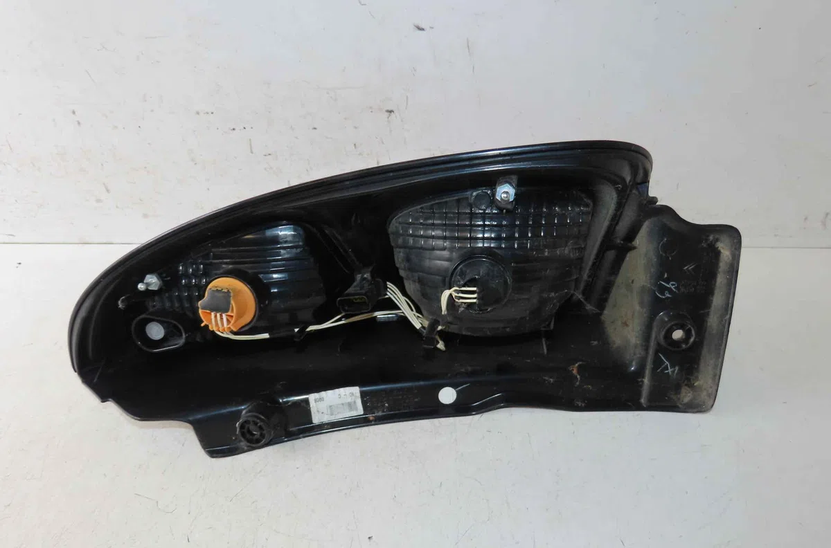 Catadioptre arg CITROEN C3 PICASSO occasion — photo 2