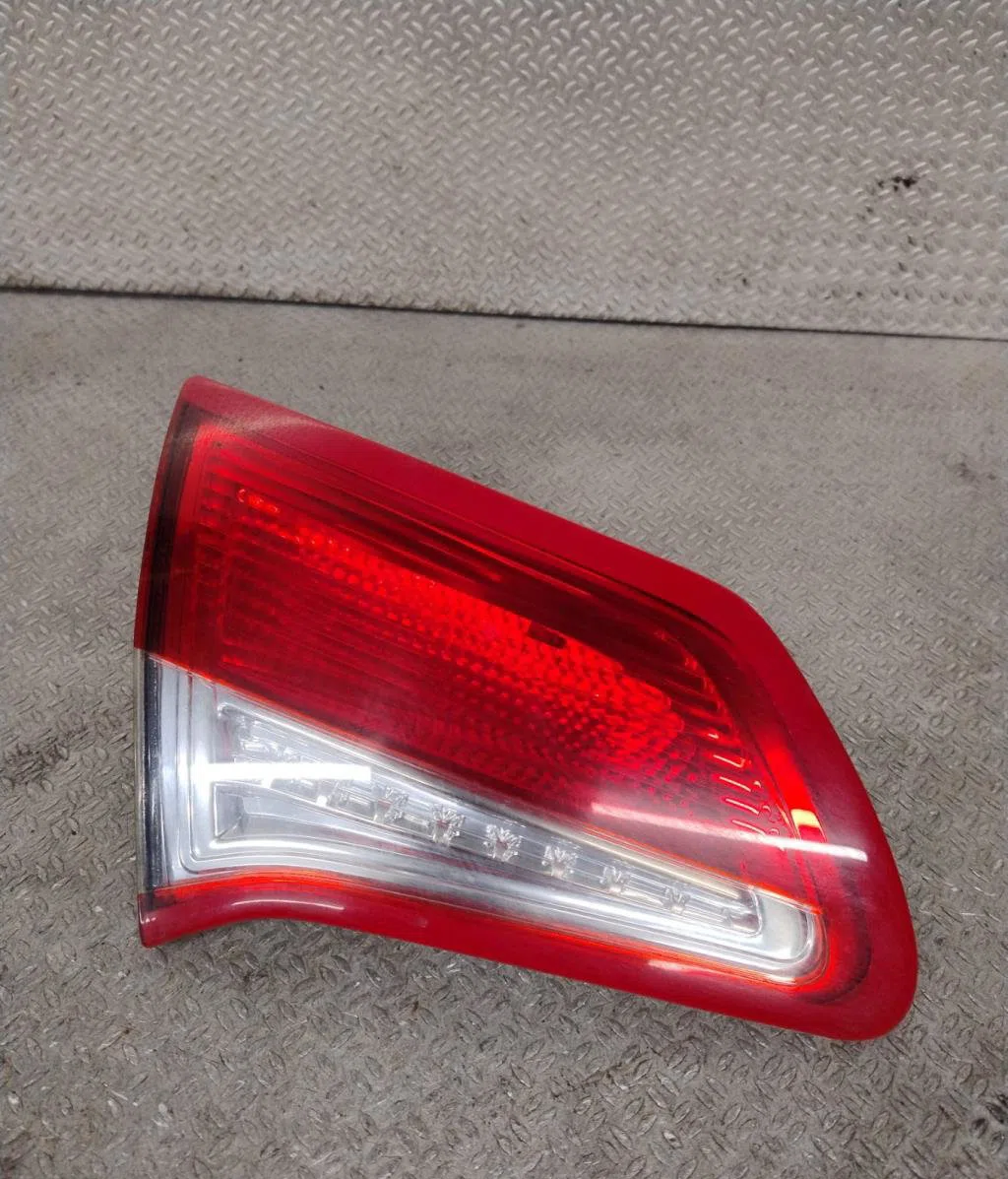 Catadioptre arg CITROEN C4 2  C4 2 PHASE 1 occasion — photo 2
