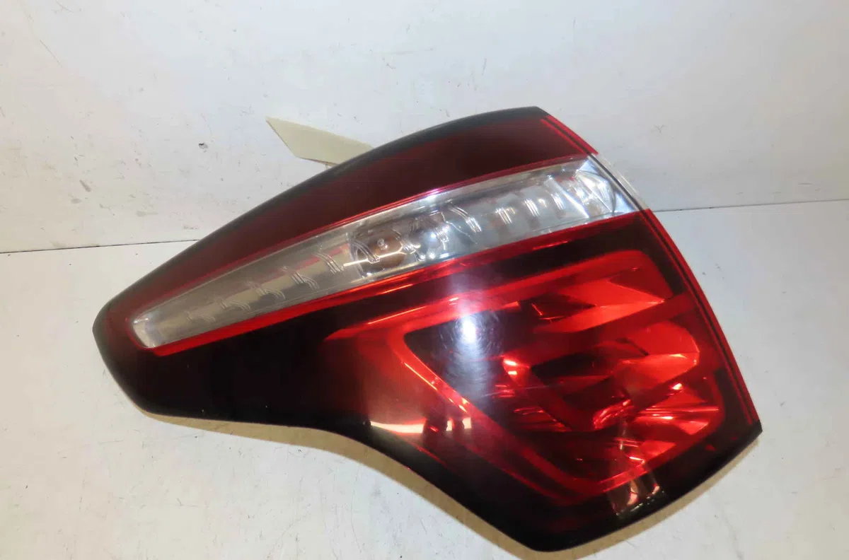 Catadioptre arg CITROEN C4 PICASSO I occasion — photo 4