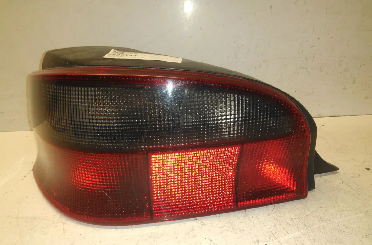 Catadioptre arg Citroen SAXO (S0, S1) 1.4 vts (1996-2003) occasion — photo 3