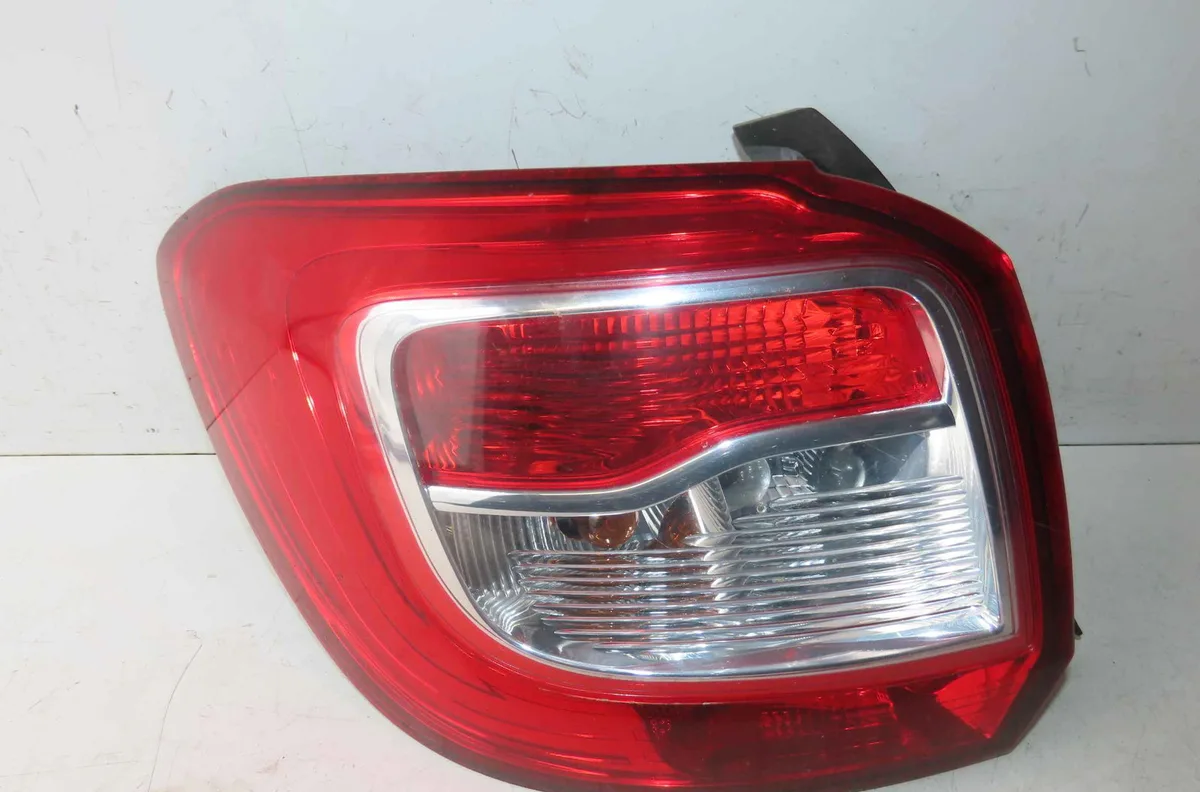 Catadioptre arg DACIA SANDERO II occasion