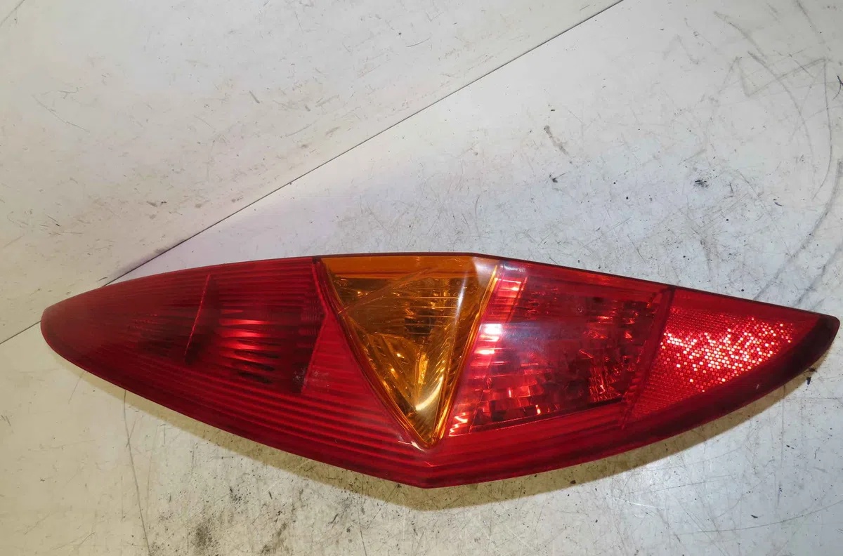 Catadioptre arg FIAT PUNTO II occasion — photo 2