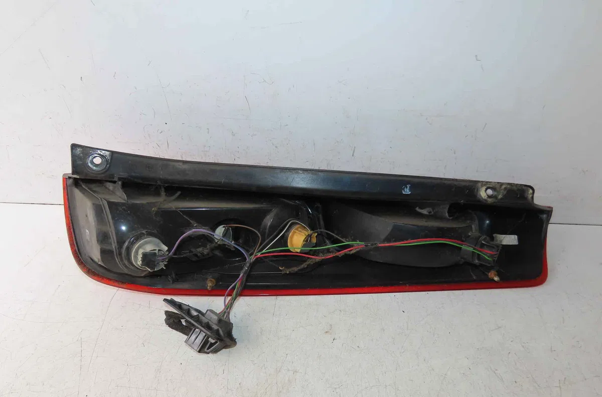Catadioptre arg FORD FIESTA V occasion — photo 3