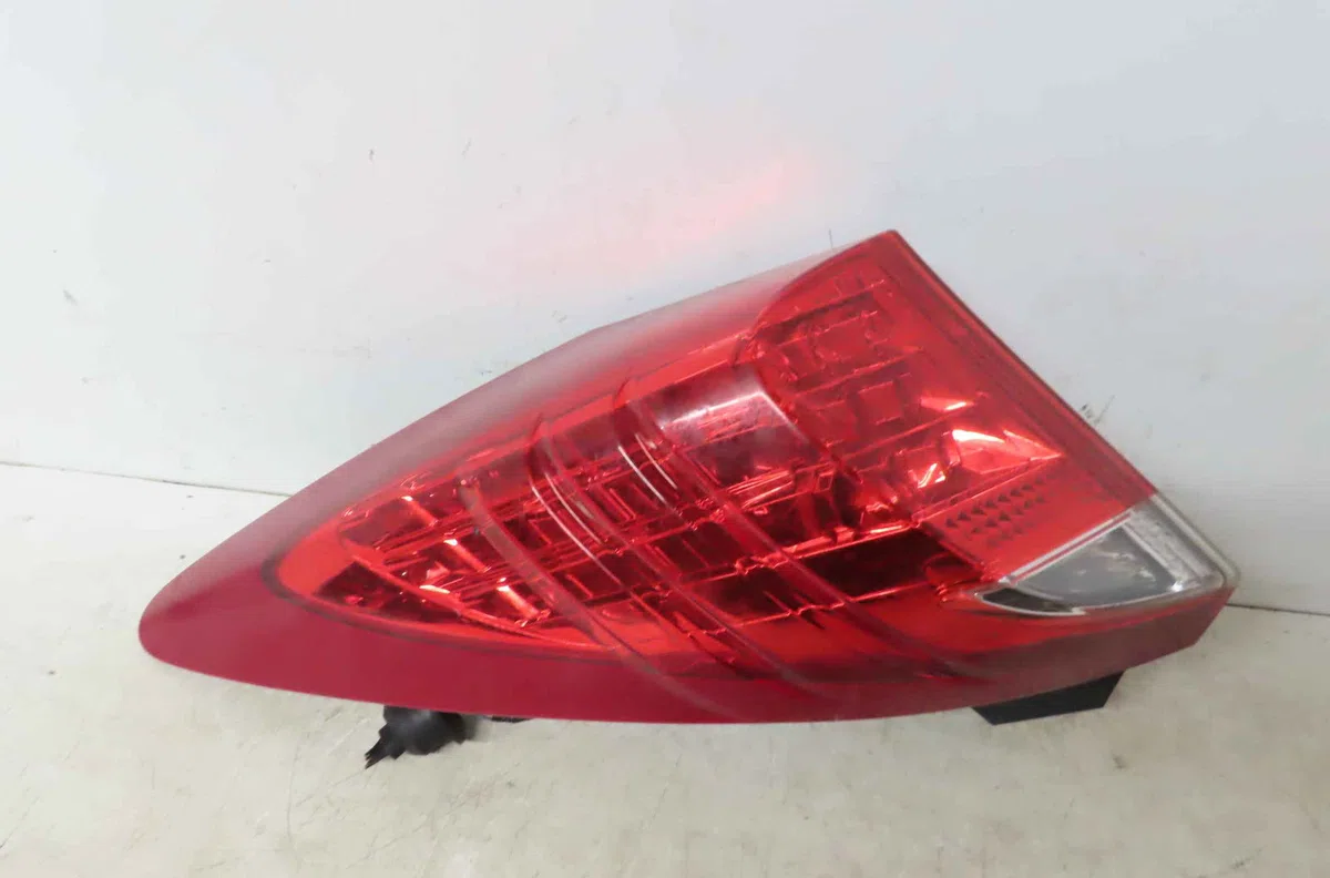 Catadioptre arg HONDA CIVIC IX occasion — photo 4
