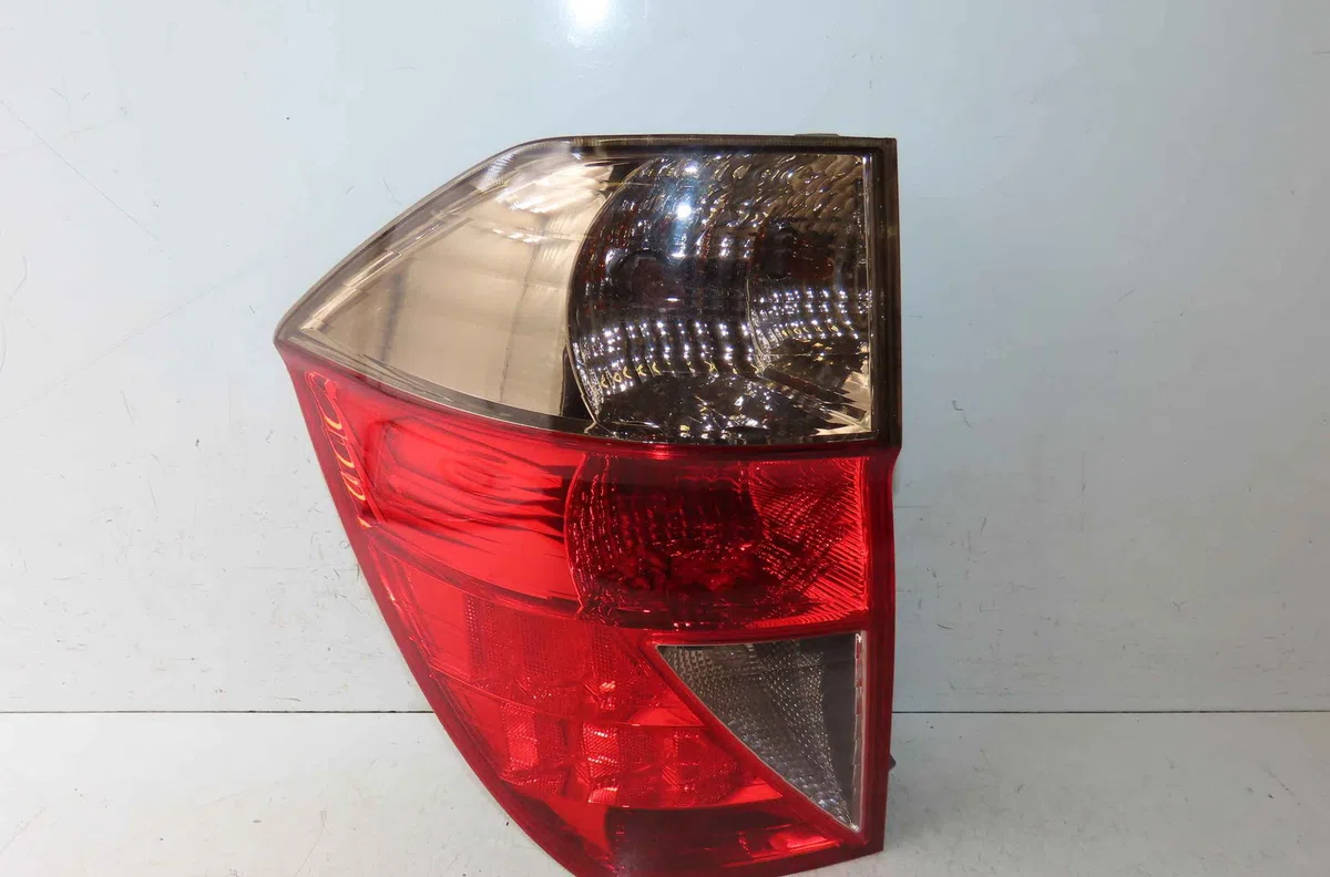 Catadioptre arg HONDA FR-V occasion — photo 2