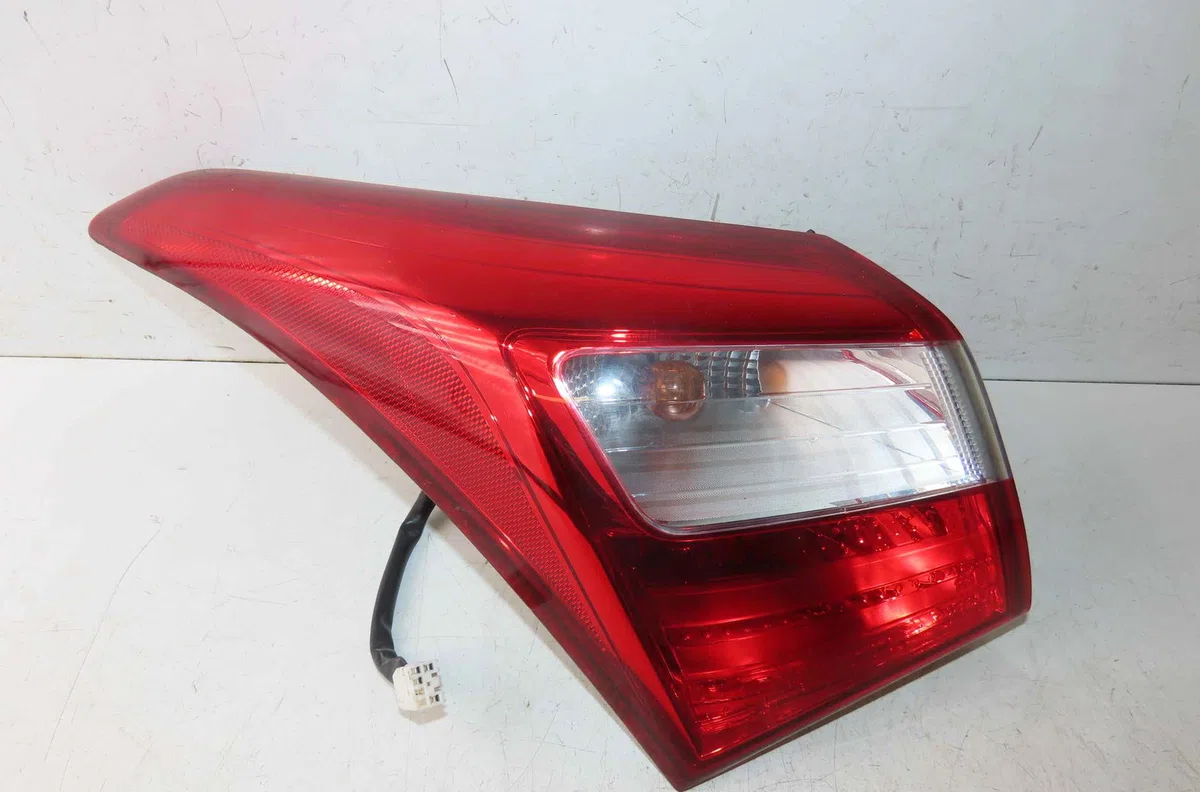Catadioptre arg HYUNDAI I 30 II occasion — photo 2