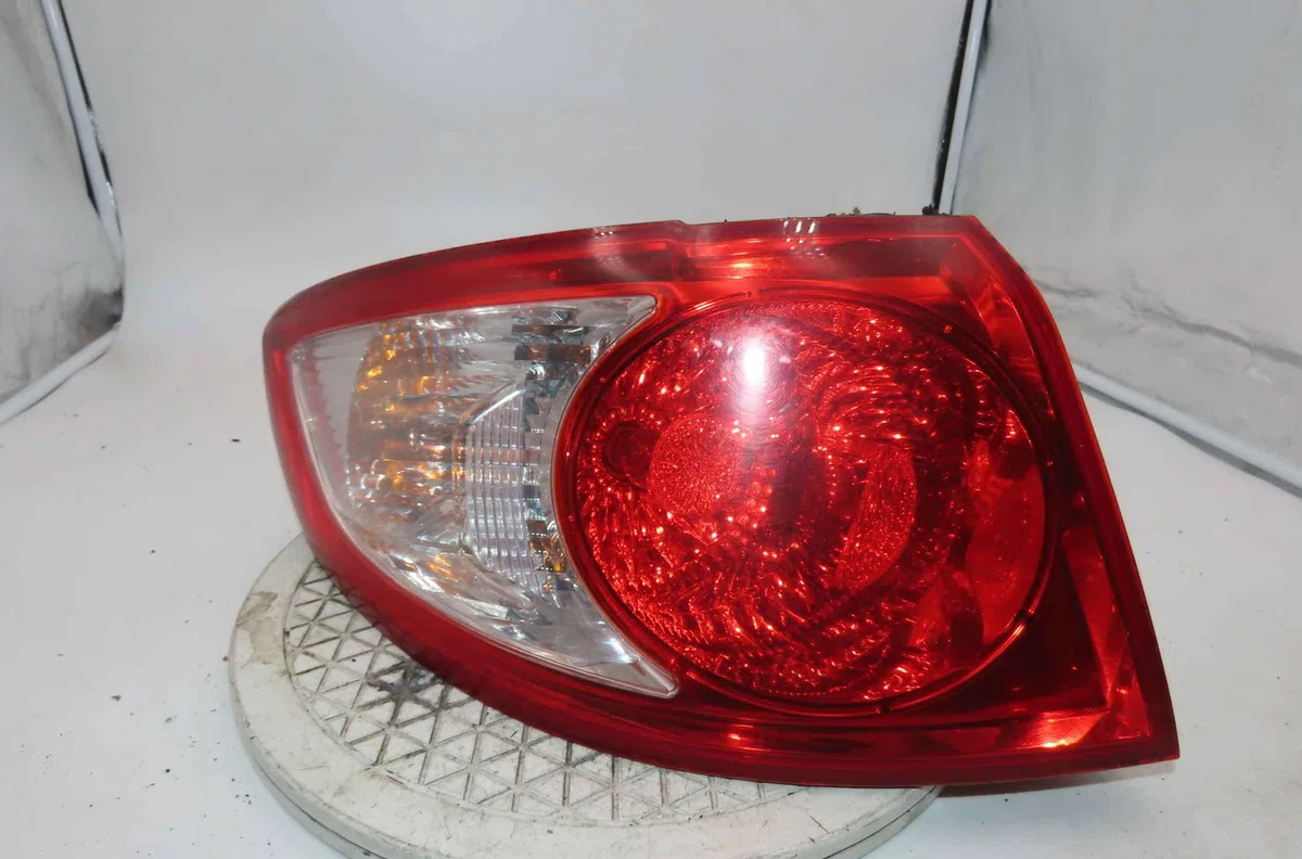 Catadioptre arg HYUNDAI SANTA FE II occasion — photo 2