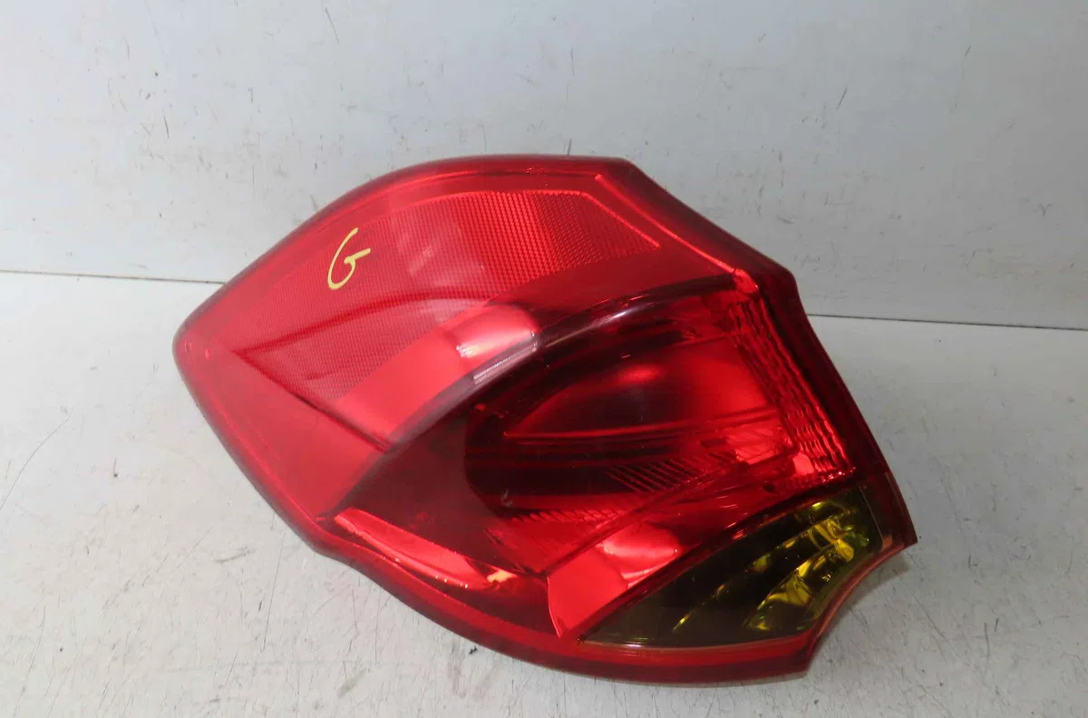 Catadioptre arg KIA CEE D II occasion — photo 4